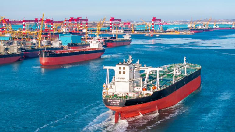 营收暴增275%，利润狂飙10倍！中国民营造船第一股交出重组后首份“爆表年报”