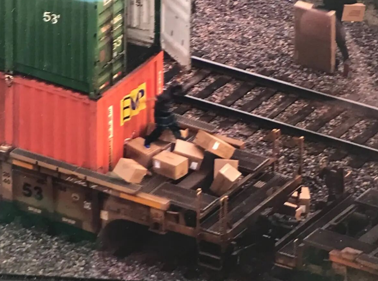 110萬(wàn)美元貨物被盜！達(dá)飛海運(yùn)提起訴訟