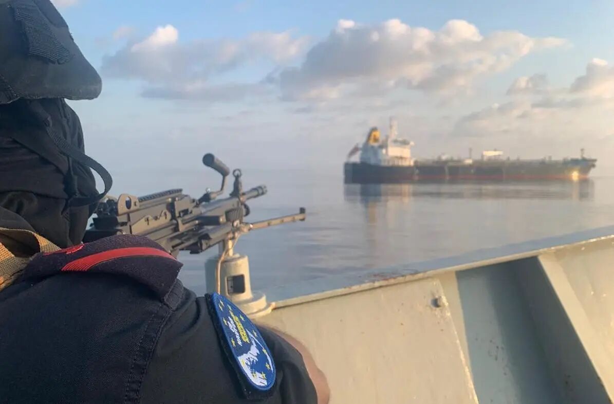 霍尔木兹海峡局势持续紧张 美伊对峙叠加多重航运风险