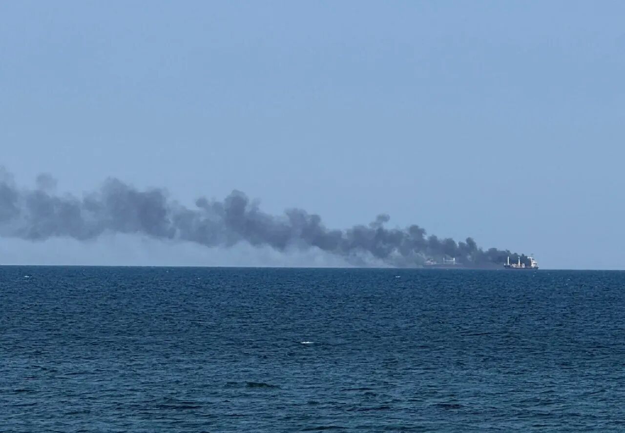“金狮号”沉没与黑海航运危机：战火中的粮食通道与全球博弈