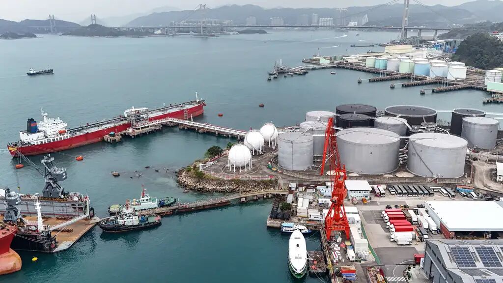 乌克兰承诺不攻击部分油轮与黑海石油设施