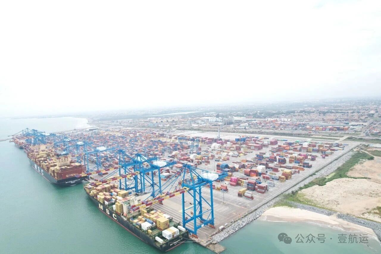刚刚,这个港口被堵爆!空箱无法还场、码头排队长达7天