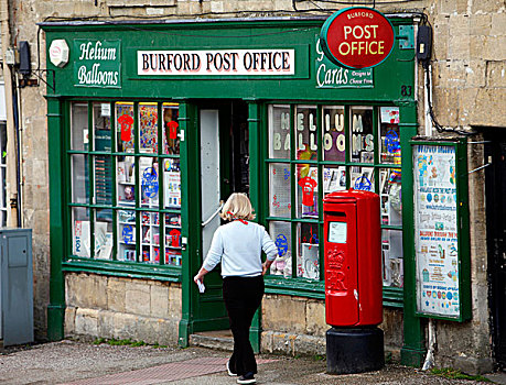 歐洲多國郵政強化多種末端派送模式