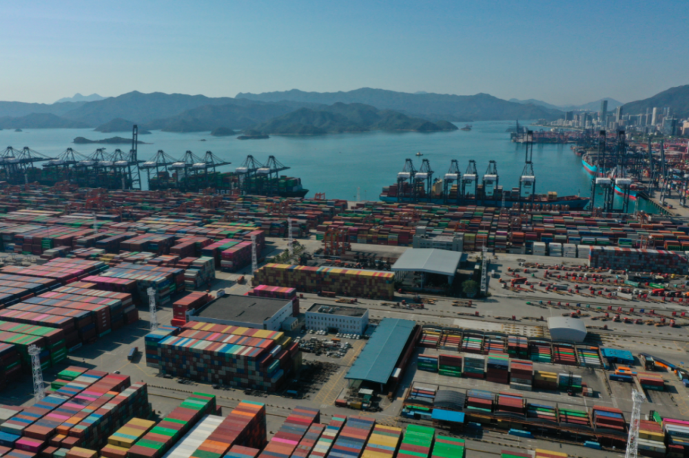 IMO新規(guī)生效,船東燃料選擇更迷茫