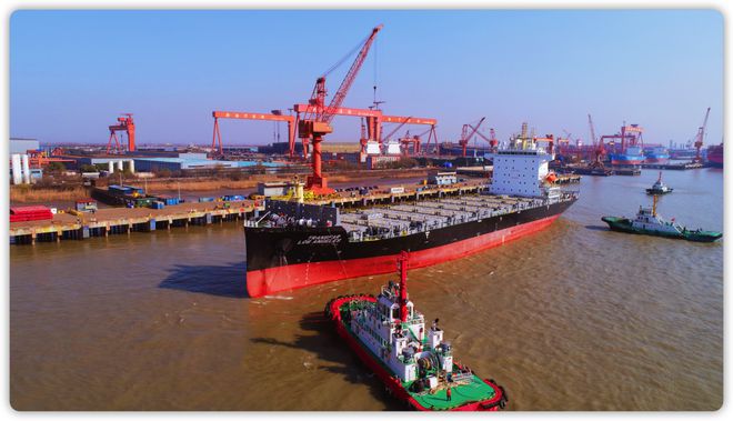 致远航运新船“致远洛杉矶-TRANSFAR LOS ANGELES”轮在扬子江船厂交付