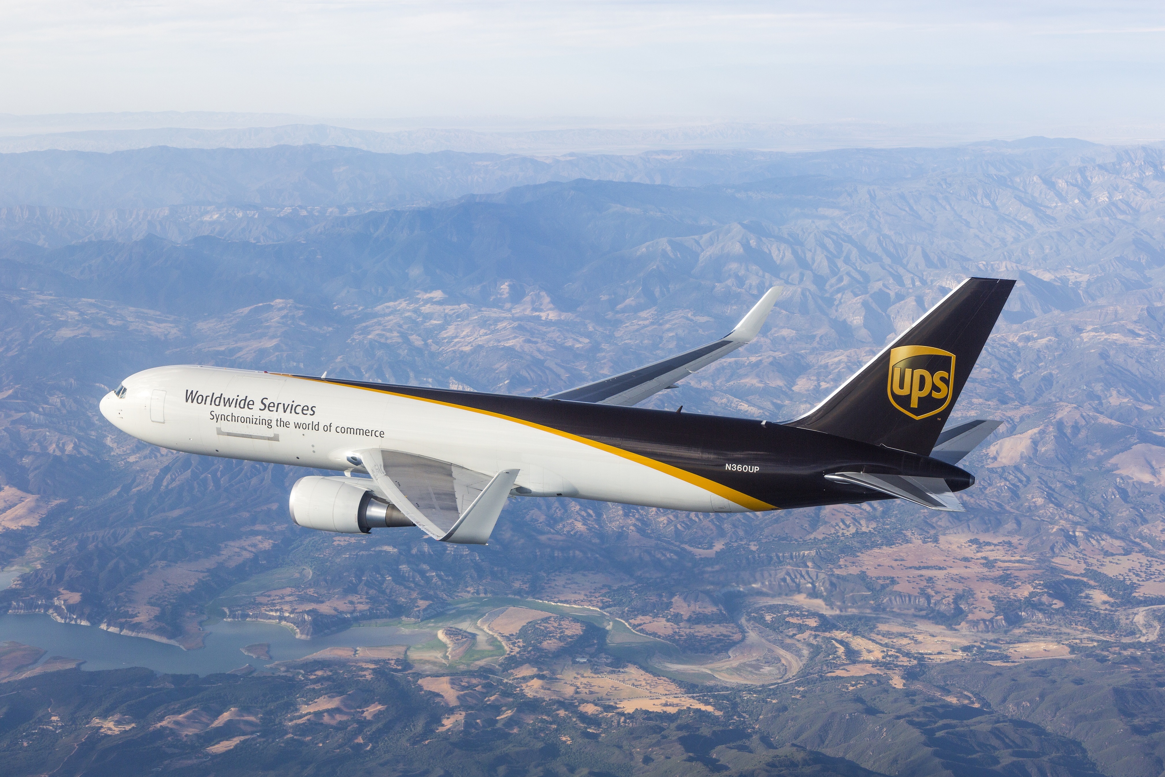 UPS宣布12月初上调国际航空燃油附加费
