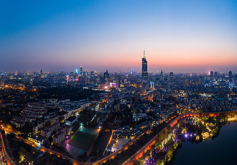 南京海关:全力以赴促进外贸保稳提质