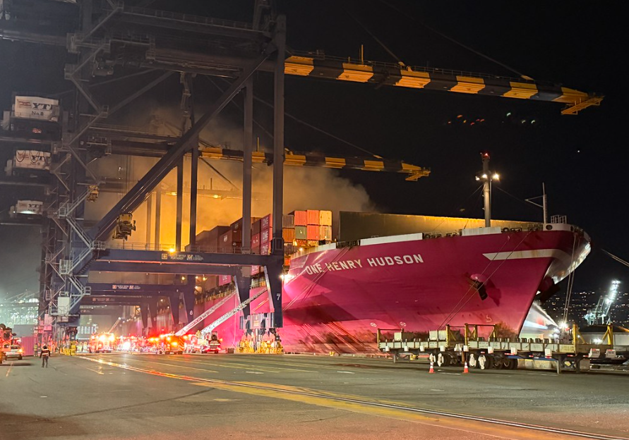 ONE集裝箱船事故最新進展：火勢得到控制！涉事港口恢復運營！